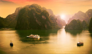 halong bay sunrise
