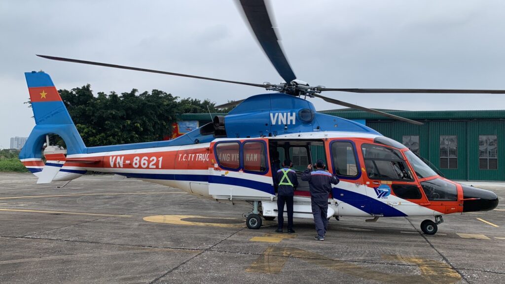 Elevated Escapes: Luxury Helicopter Journeys from Hanoi to Halong Bay