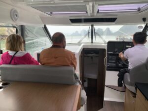 Skies to Seas: Halong Bay Adventure by Yacht and Helicopter